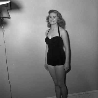 http://mediahistoricarchives.org/source/Zimmerman/ZM-2963.jpg
