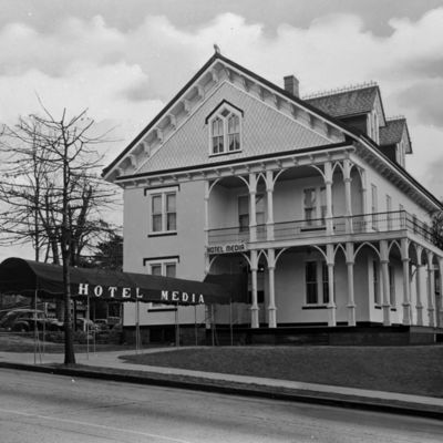http://mediahistoricarchives.org/source/Zimmerman/ZM-2810.jpg