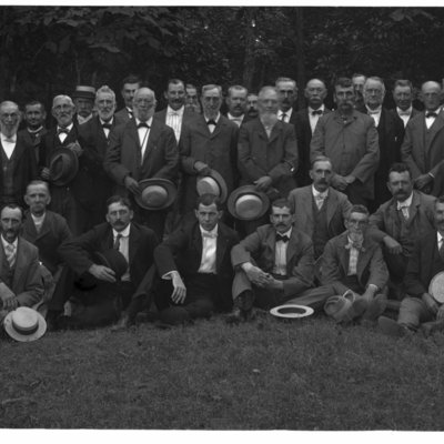 http://mediahistoricarchives.org/source/Appleton/AP-8141-1.jpg