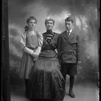 http://mediahistoricarchives.org/source/Appleton/AP-5268-7.jpg