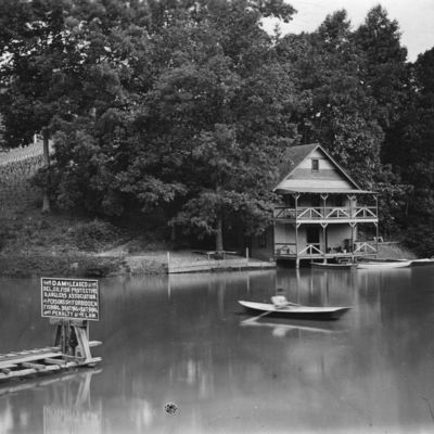 http://mediahistoricarchives.org/source/Lees/P-01027G.jpg