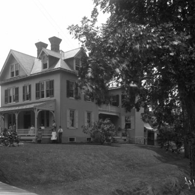 http://mediahistoricarchives.org/source/Appleton/AP-8214.jpg
