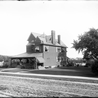 http://mediahistoricarchives.org/source/Appleton/AP-8370.jpg