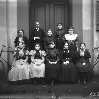 http://mediahistoricarchives.org/source/Appleton/AP-5254-1.jpg