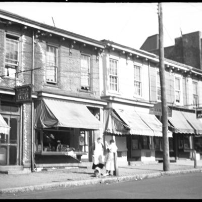 http://mediahistoricarchives.org/source/Lees/P-01045D.jpg
