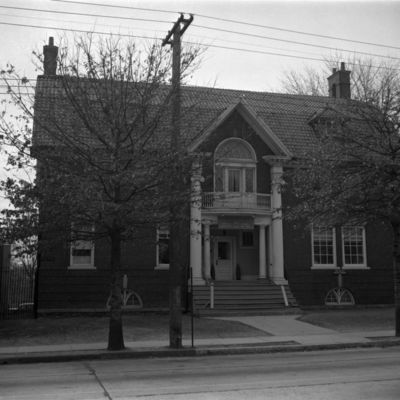 http://mediahistoricarchives.org/source/Zimmerman/ZM-2698.jpg