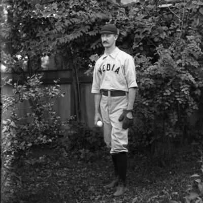 http://mediahistoricarchives.org/source/Appleton/AP-4116-2.jpg