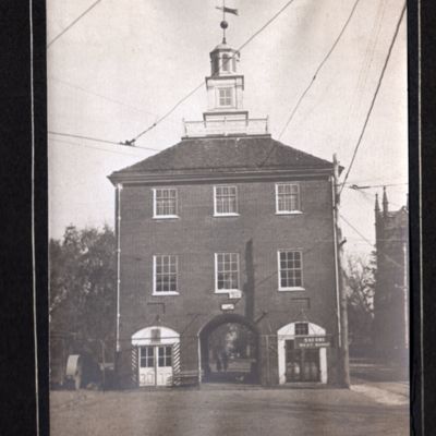 http://mediahistoricarchives.org/source/Lees/P-14008E.jpg