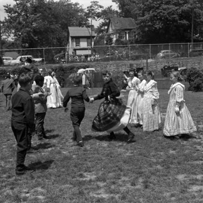 http://mediahistoricarchives.org/source/Zimmerman/ZM-3351.jpg