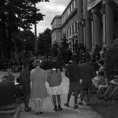 http://mediahistoricarchives.org/source/Zimmerman/ZM-3270.jpg