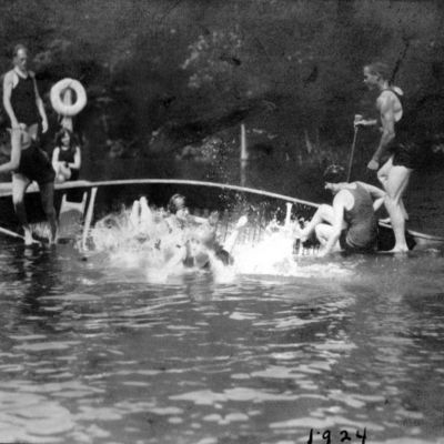 http://mediahistoricarchives.org/source/Lees/P-01028D.jpg