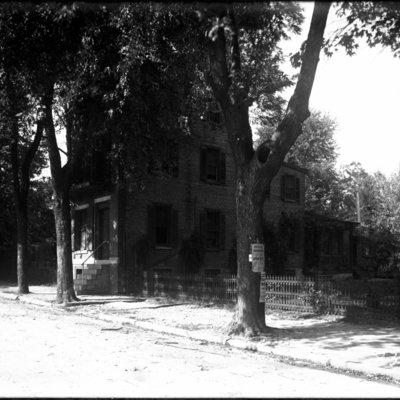 http://mediahistoricarchives.org/source/Appleton/AP-8373.jpg