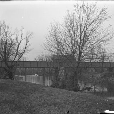 http://mediahistoricarchives.org/source/Appleton/AP-8180.jpg
