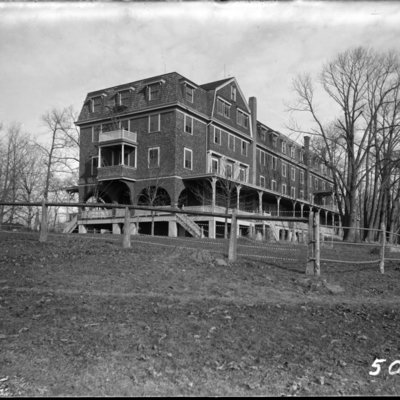 http://mediahistoricarchives.org/source/Appleton/AP-5036.jpg