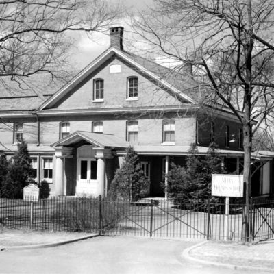 http://mediahistoricarchives.org/source/Lees/P-02013B.jpg