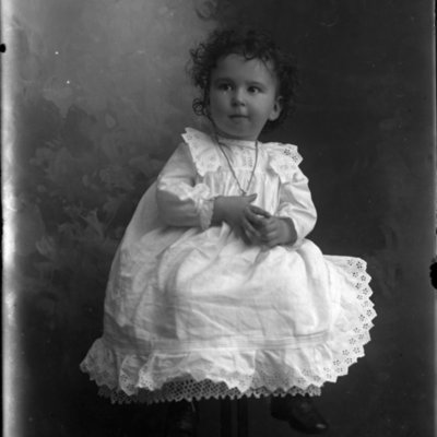 http://mediahistoricarchives.org/source/Appleton/AP-5360.jpg