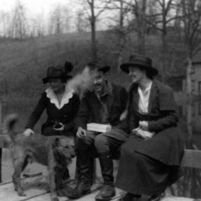 http://mediahistoricarchives.org/source/Lees/P-01028A.jpg