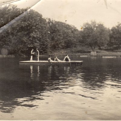 http://mediahistoricarchives.org/source/Lees/P-01027J.jpg