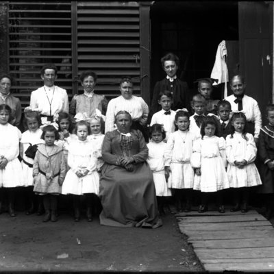 http://mediahistoricarchives.org/source/Appleton/AP-8339-1.jpg