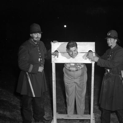 http://mediahistoricarchives.org/source/Zimmerman/ZM-3445.jpg