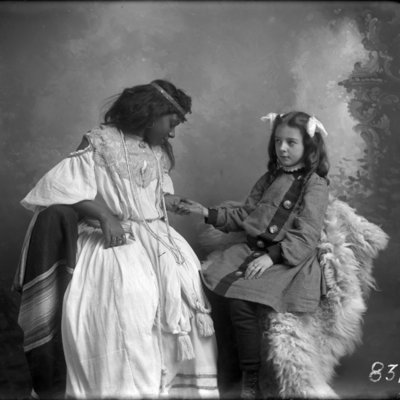 http://mediahistoricarchives.org/source/Appleton/AP-8314.jpg