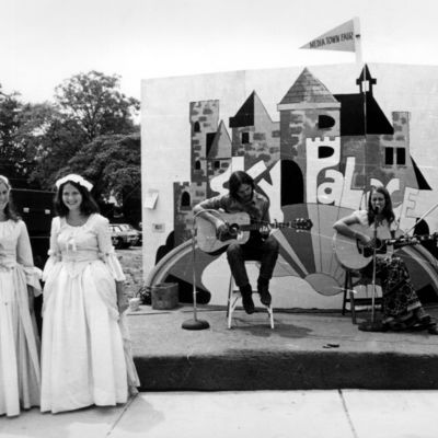 http://mediahistoricarchives.org/source/Lees/P-01155A.jpg