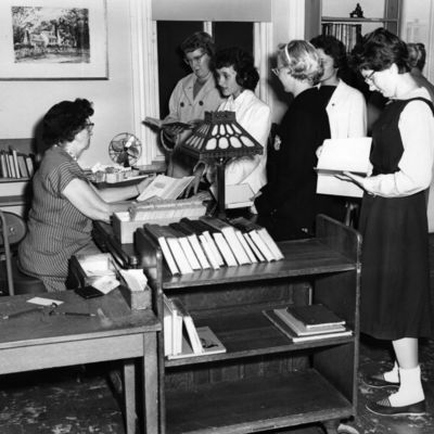 http://mediahistoricarchives.org/source/Lees/P-12003A.jpg