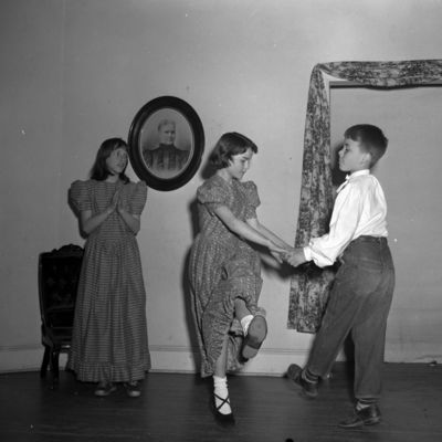 http://mediahistoricarchives.org/source/Zimmerman/ZM-3084.jpg
