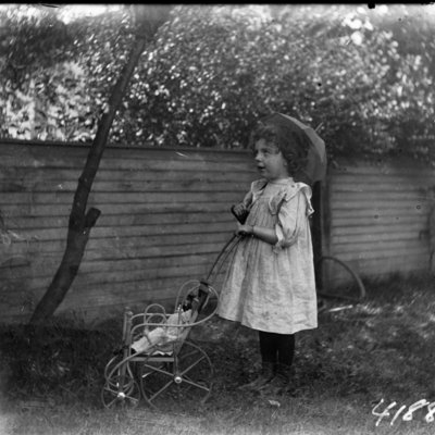 http://mediahistoricarchives.org/source/Appleton/AP-4188.jpg