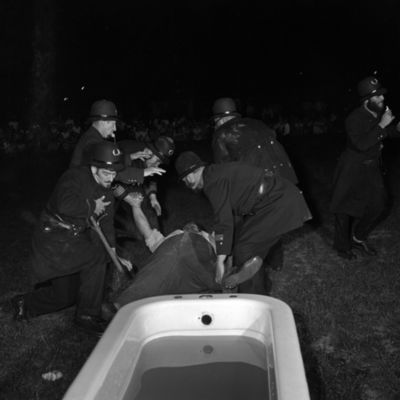 http://mediahistoricarchives.org/source/Zimmerman/ZM-3463.jpg