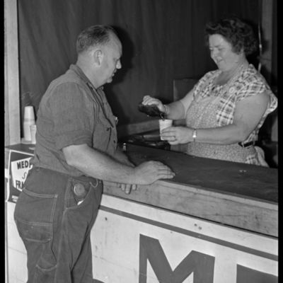 http://mediahistoricarchives.org/source/Zimmerman/P-19197-31.jpg