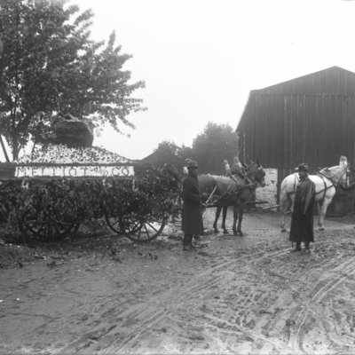 http://mediahistoricarchives.org/source/Appleton/AP-9022.jpg