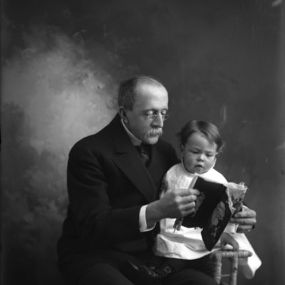 http://mediahistoricarchives.org/source/Appleton/AP-5539.jpg