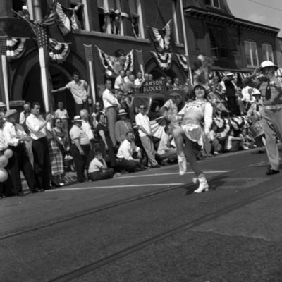 http://mediahistoricarchives.org/source/Zimmerman/ZM-3595.jpg