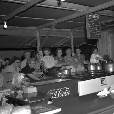http://mediahistoricarchives.org/source/Zimmerman/ZM-3341.jpg
