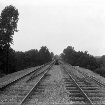 http://mediahistoricarchives.org/source/Appleton/AP-8015.jpg