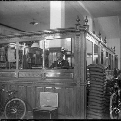 http://mediahistoricarchives.org/source/Appleton/AP-4090.jpg