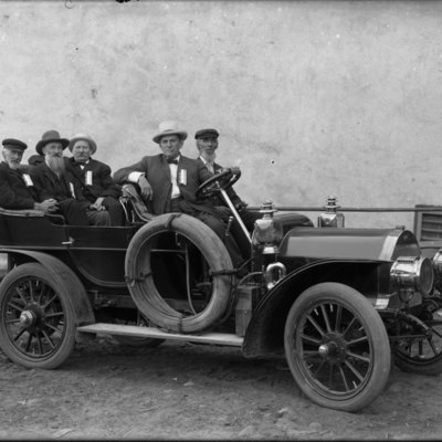 http://mediahistoricarchives.org/source/Appleton/AP-9074-2.jpg