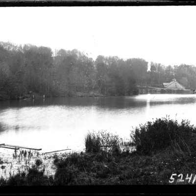 http://mediahistoricarchives.org/source/Appleton/AP-5241.jpg