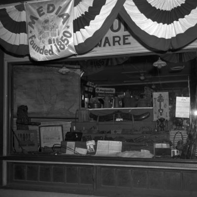 http://mediahistoricarchives.org/source/Zimmerman/ZM-3554.jpg