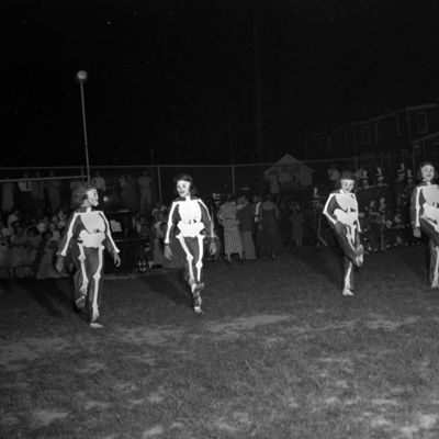http://mediahistoricarchives.org/source/Zimmerman/ZM-3482.jpg