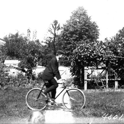 http://mediahistoricarchives.org/source/Appleton/AP-4001.jpg