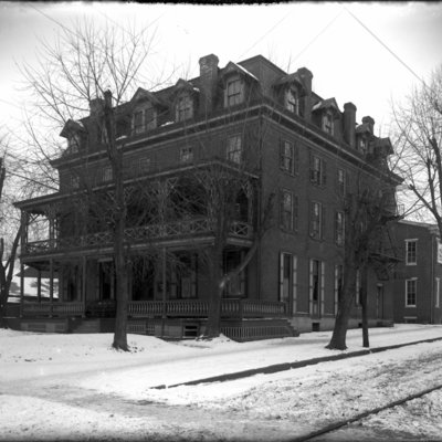 http://mediahistoricarchives.org/source/Appleton/AP-8382.jpg