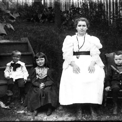 http://mediahistoricarchives.org/source/Appleton/AP-5247-1.jpg