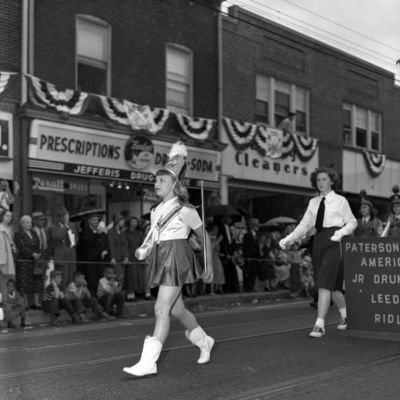http://mediahistoricarchives.org/source/Zimmerman/ZM-3250.jpg