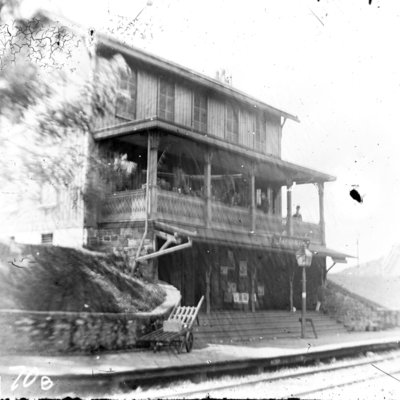 http://mediahistoricarchives.org/source/Appleton/AP-5670-2.jpg