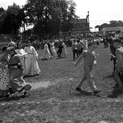 http://mediahistoricarchives.org/source/Zimmerman/ZM-3349.jpg
