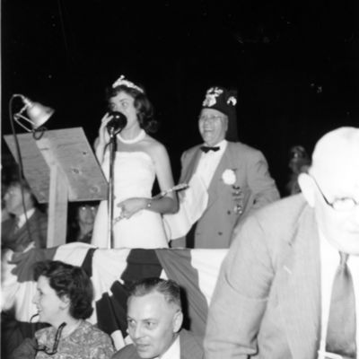 http://mediahistoricarchives.org/source/Zimmerman/P-19195-39.jpg