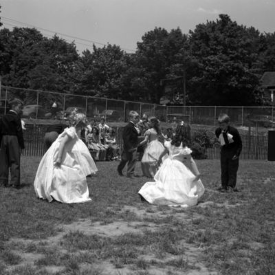 http://mediahistoricarchives.org/source/Zimmerman/ZM-3382.jpg