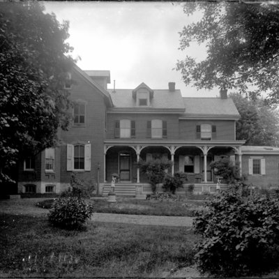 http://mediahistoricarchives.org/source/Appleton/AP-9023-2.jpg